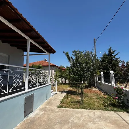 Maria's House With Garden * Sozopoli