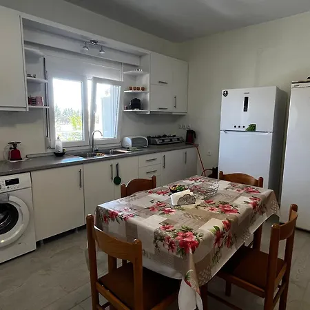 Maria's House With Garden Vakantiehuis Sozopoli