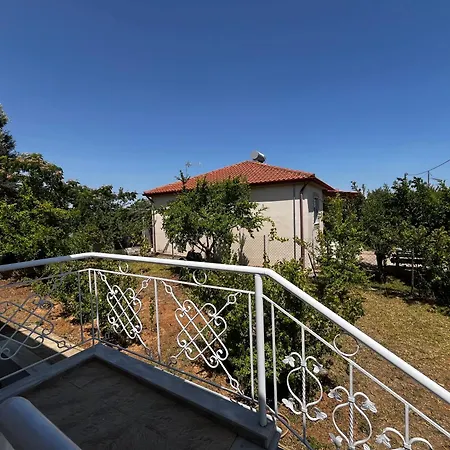 Holiday home Maria's House With Garden *